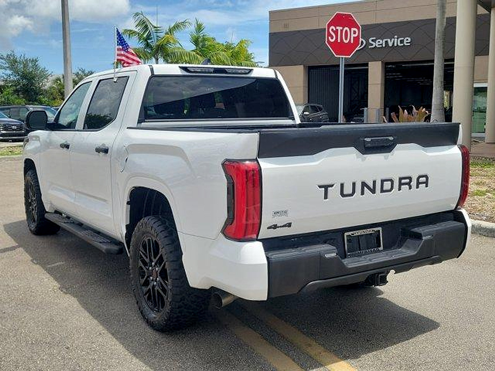 Used 2025 Toyota Tundra SR AWD/4WD image 6