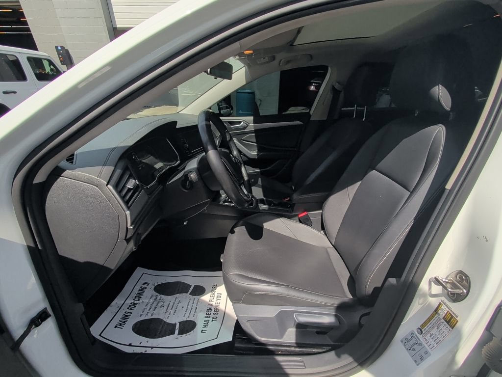 Used 2019 Volkswagen Jetta FWD image 10