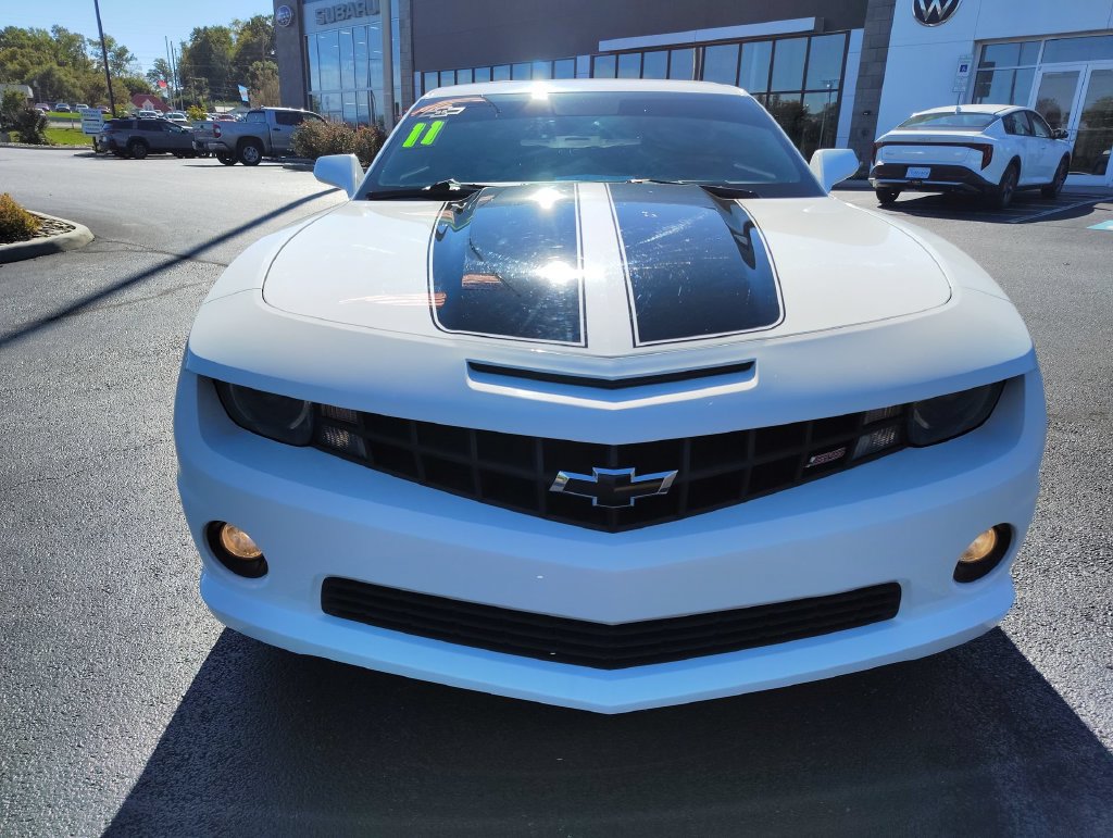 Used 2011 Chevrolet Camaro SS w/ RS Package RWD image 2
