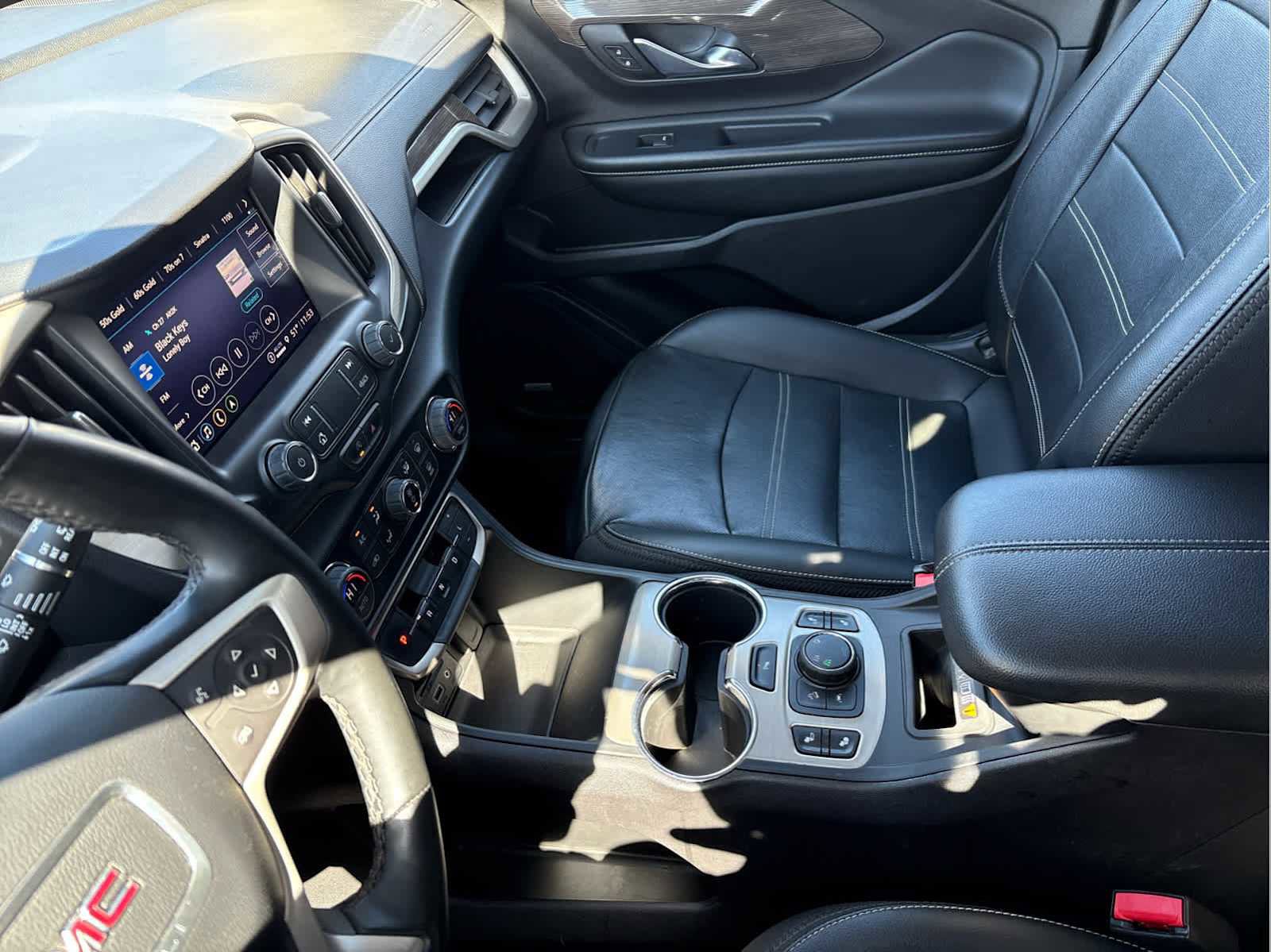Used 2024 GMC Terrain Denali image 22