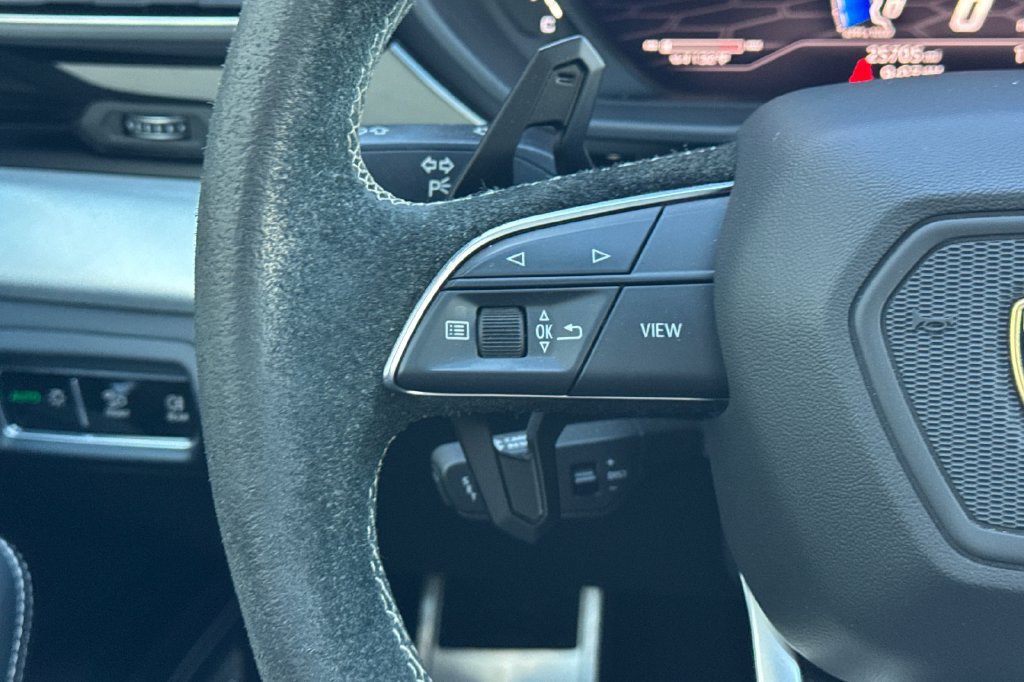 Used 2019 Lamborghini Urus AWD/4WD image 30
