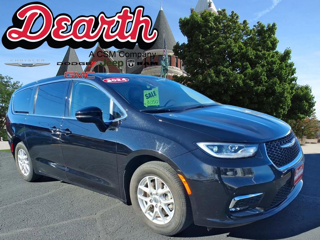 Used 2024 Chrysler Pacifica Touring-L