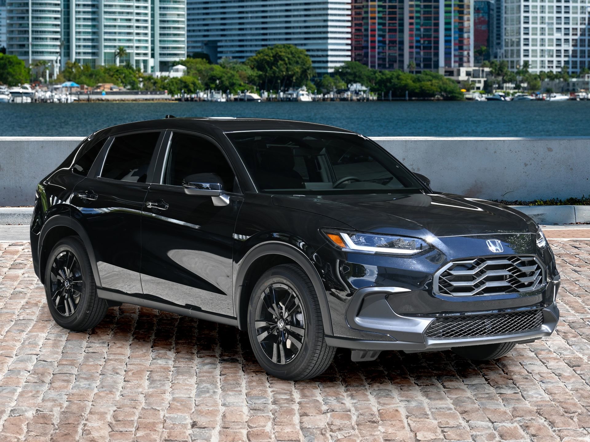 New 2026 Honda HR-V Sport video 3