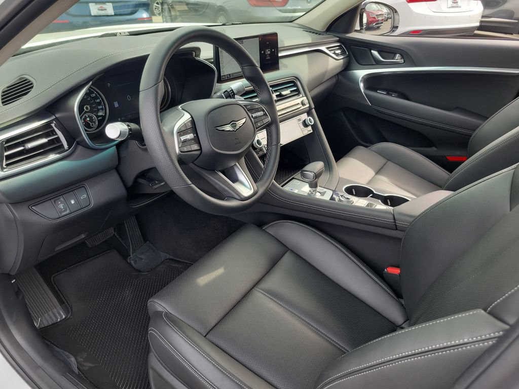 Used 2026 Genesis G70 2.5T RWD image 17