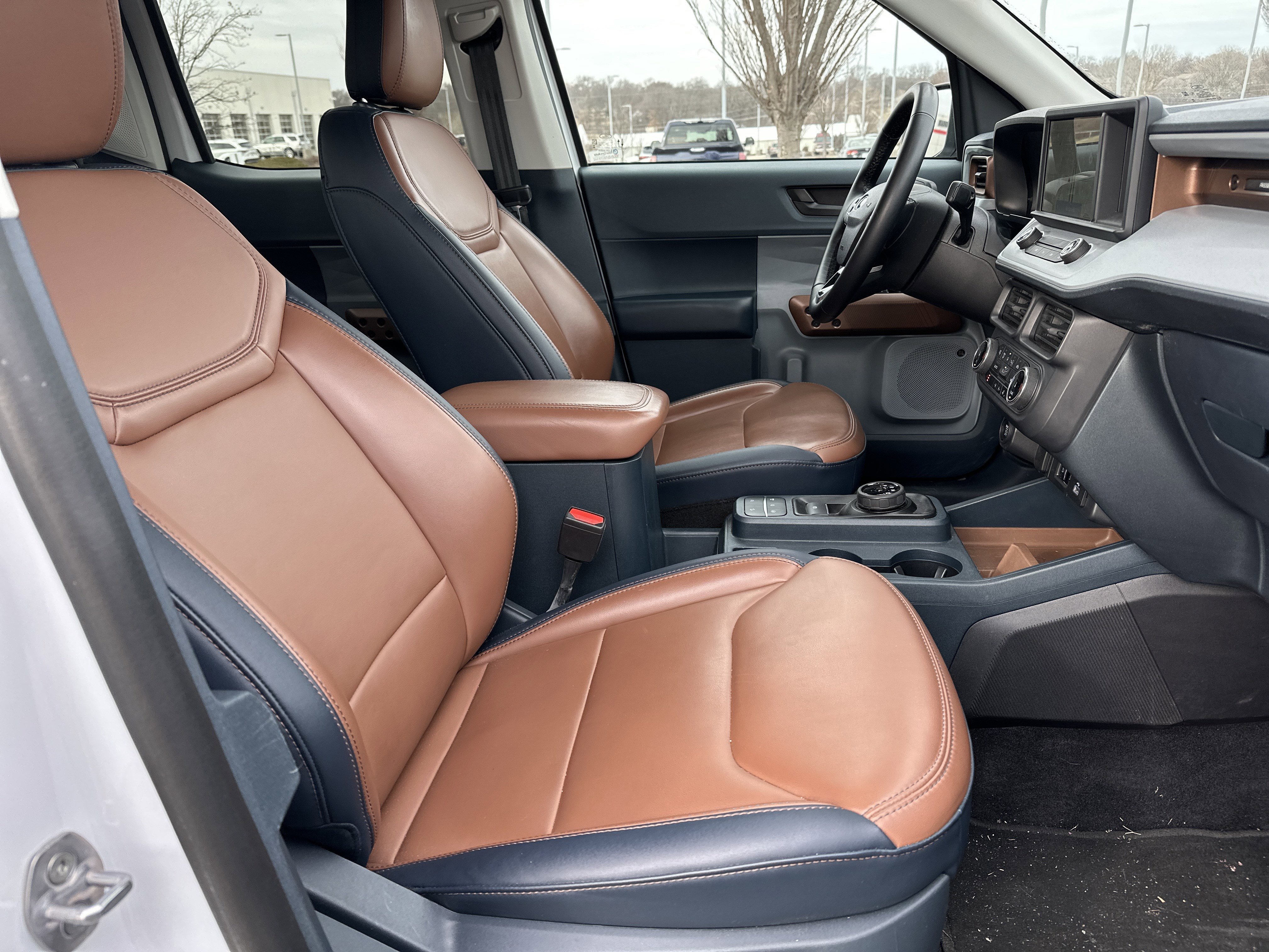 Used 2023 Ford Maverick Lariat w/ Lariat Luxury Package image 26