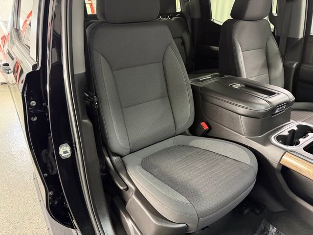 Used 2020 Chevrolet Silverado 1500 RST AWD/4WD image 21