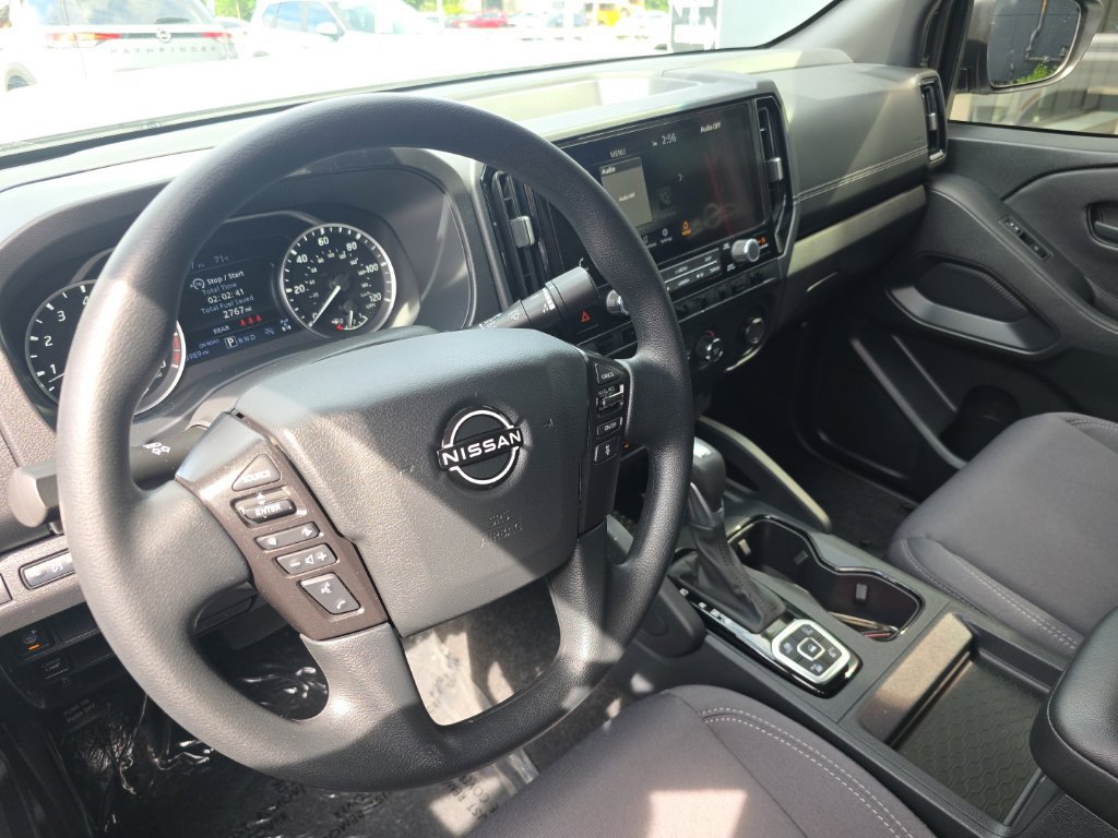 Used 2026 Nissan Frontier SV w/ Tow Package AWD/4WD image 16