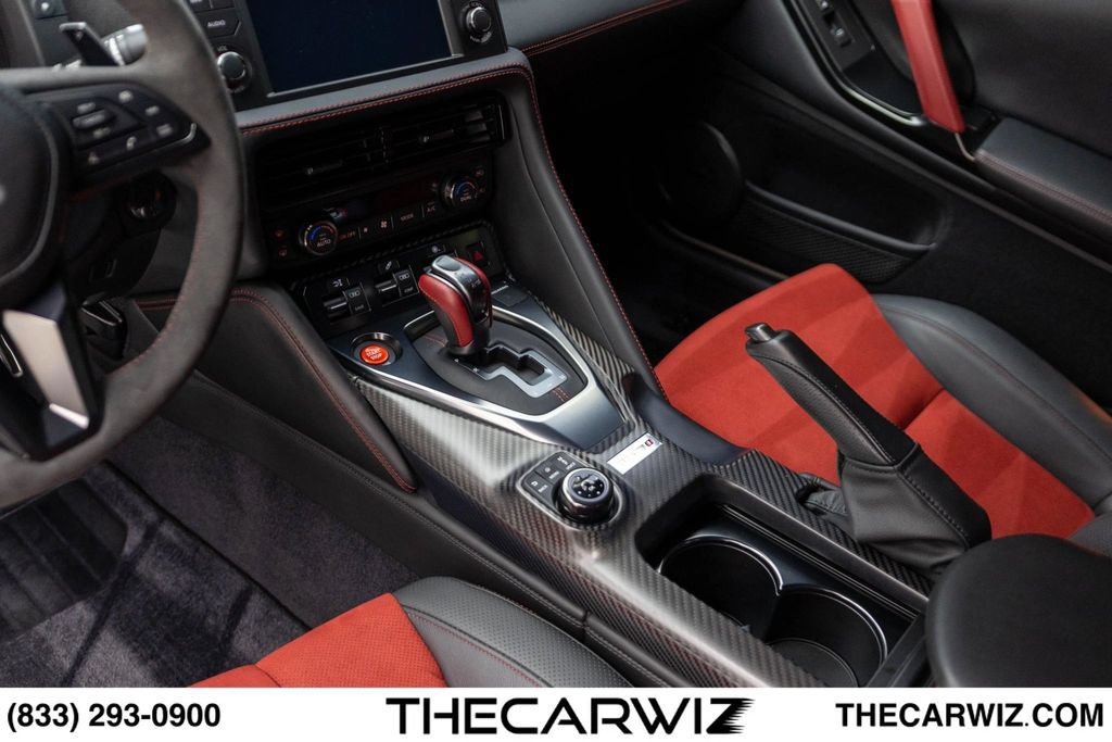 Used 2018 Nissan GT-R NISMO AWD/4WD image 75