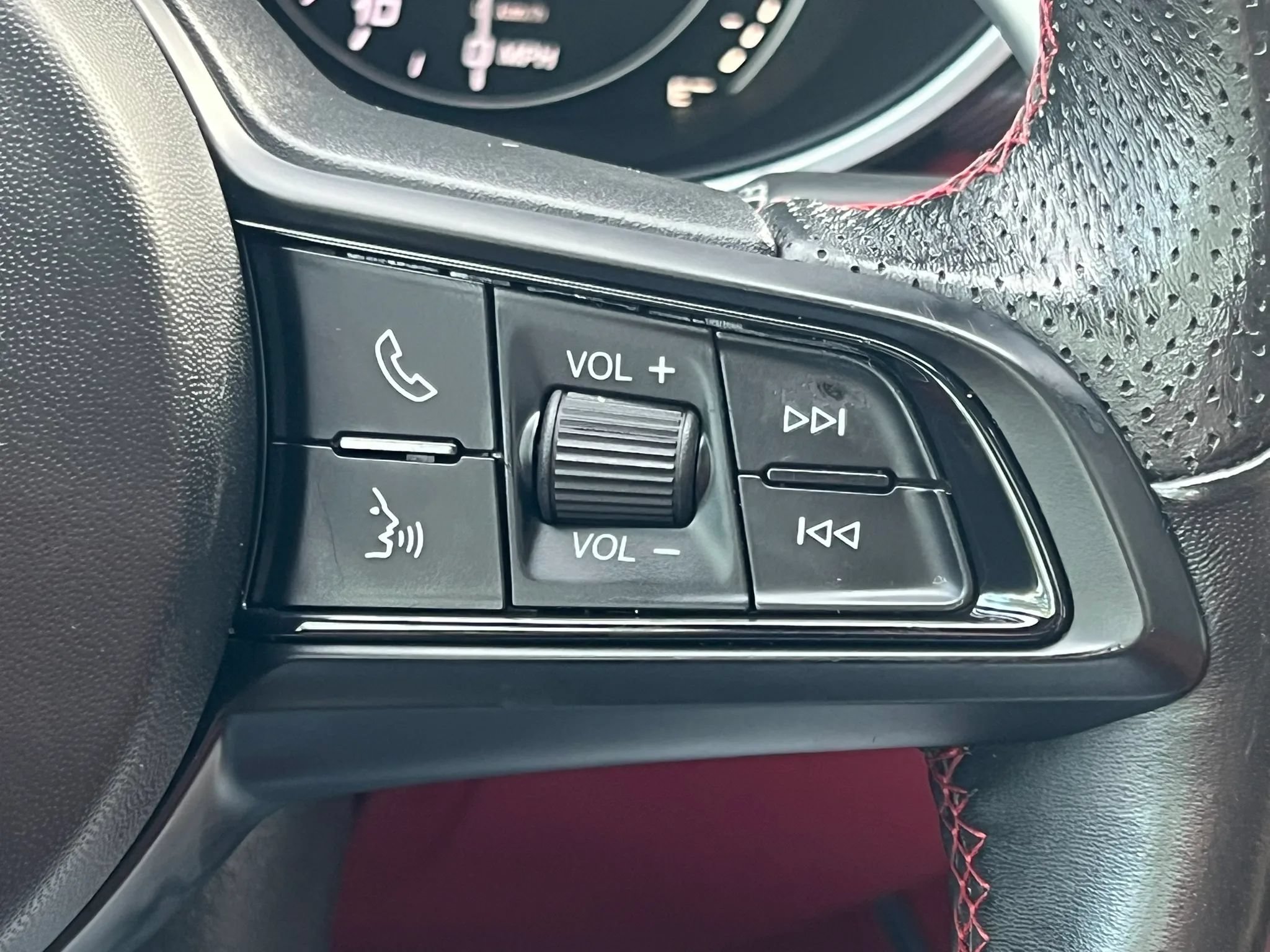 Used 2020 Alfa Romeo Stelvio Ti Sport AWD/4WD image 21