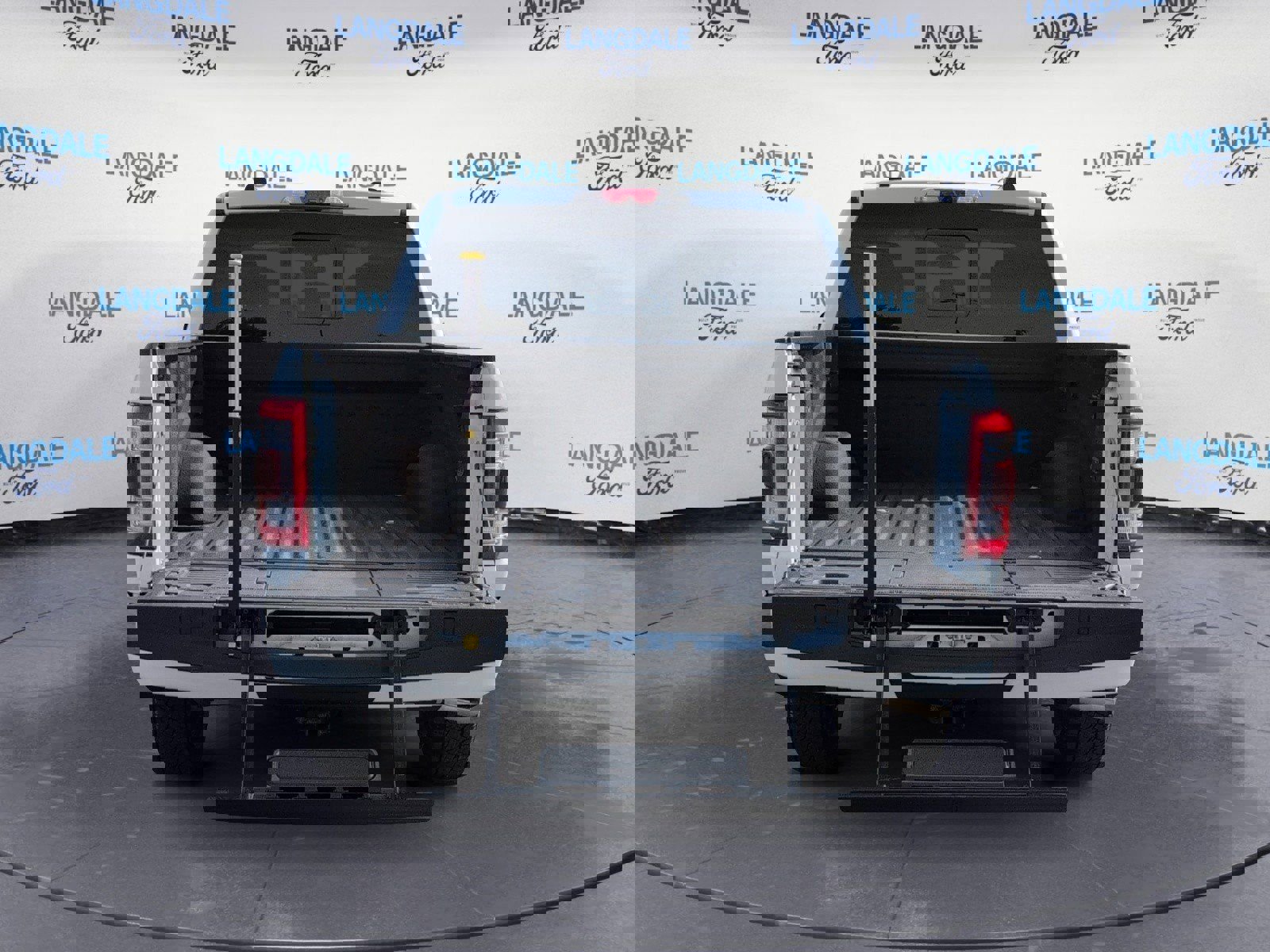 Used 2022 Ford F150 Lariat image 8