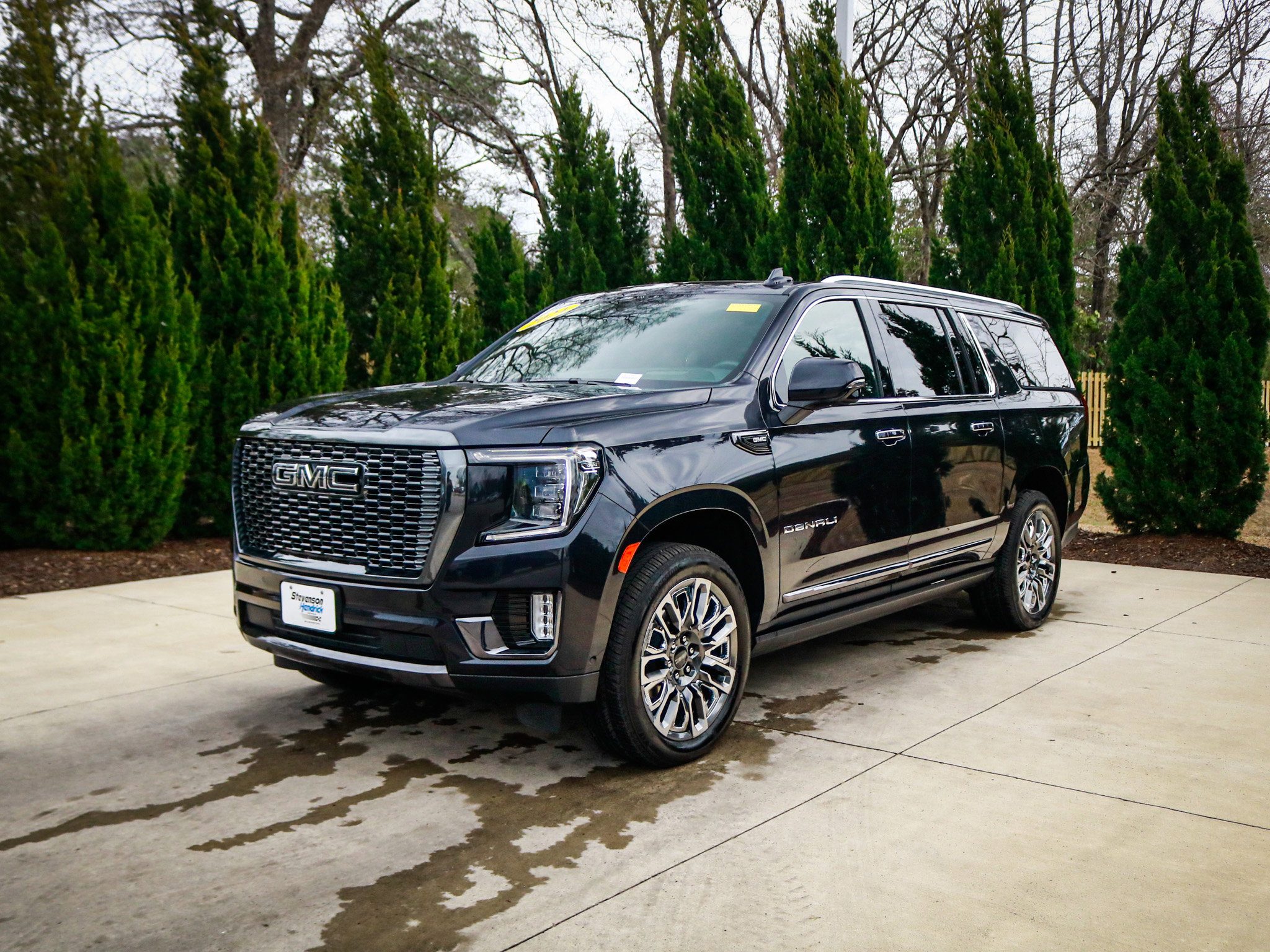 Used 2024 GMC Yukon XL Denali Ultimate image 6