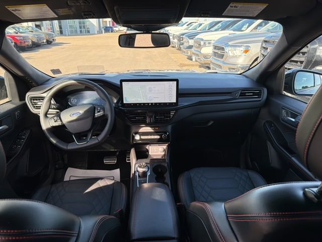 Certified 2023 Ford Escape ST-Line Elite w/ Premium Technology Package AWD/4WD image 19