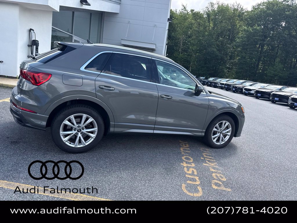 Used 2021 Audi Q3 2.0T Premium w/ Convenience Package AWD/4WD image 5