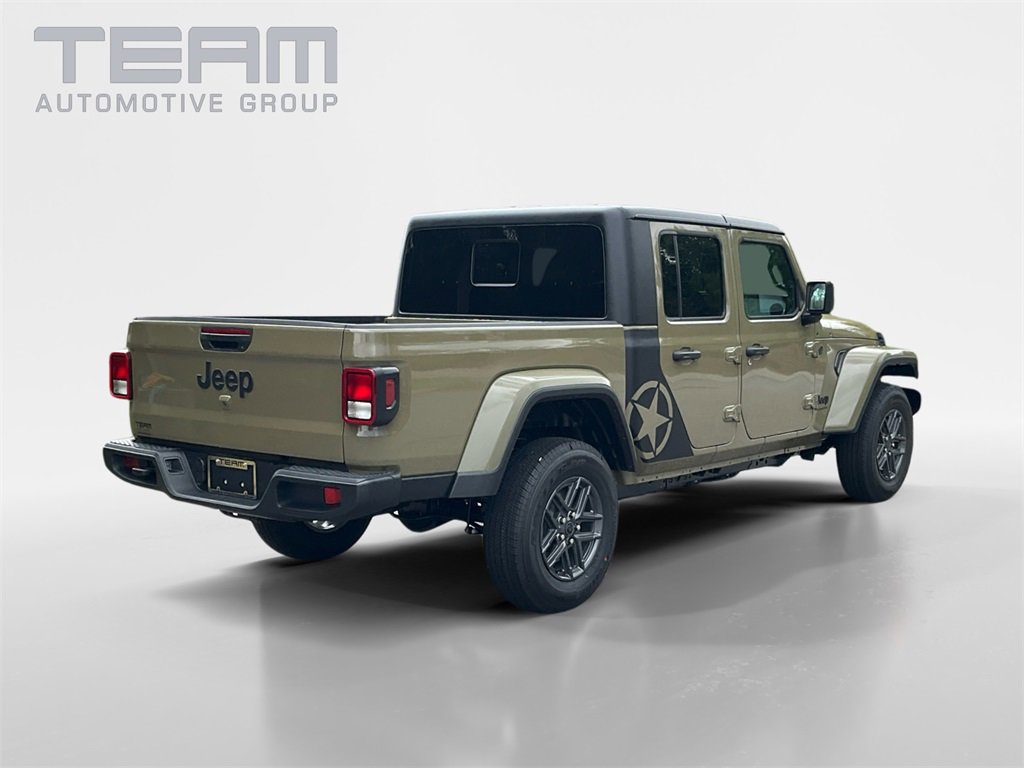 New 2025 Jeep Gladiator Sport image 7