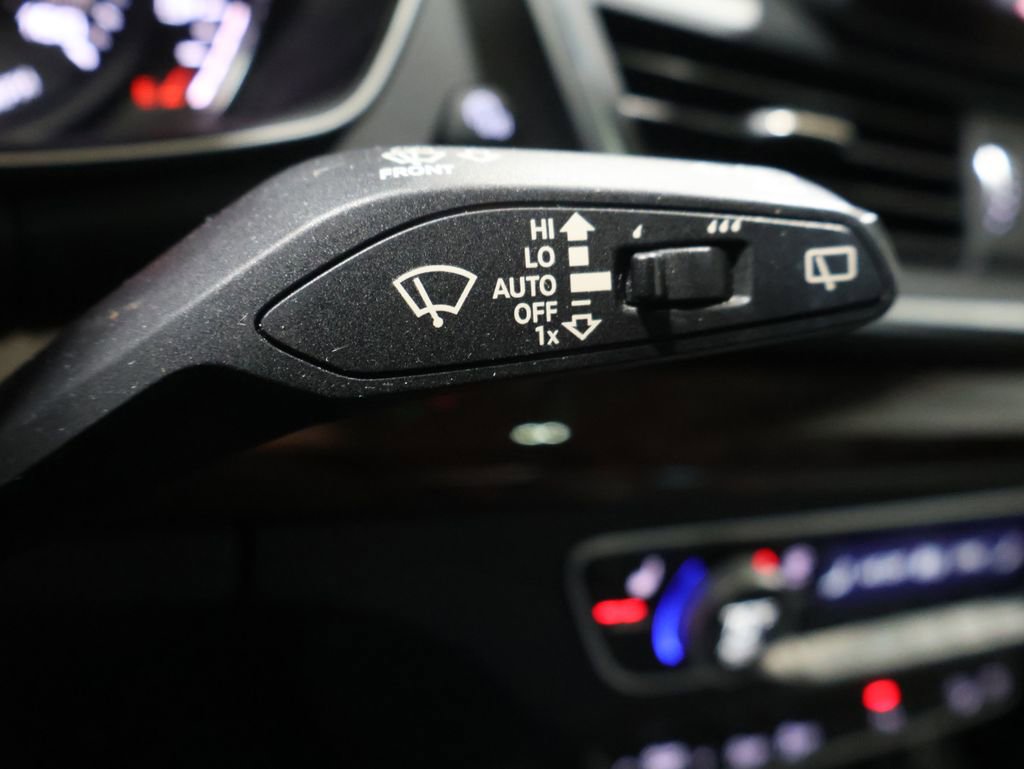 Used 2020 Audi Q5 2.0T Premium w/ Convenience Package image 40