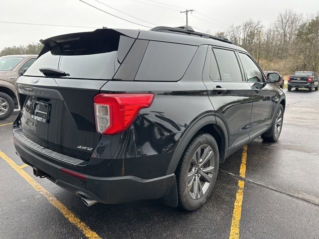 Used 2021 Ford Explorer XLT w/ XLT Sport Appearance Package image 6