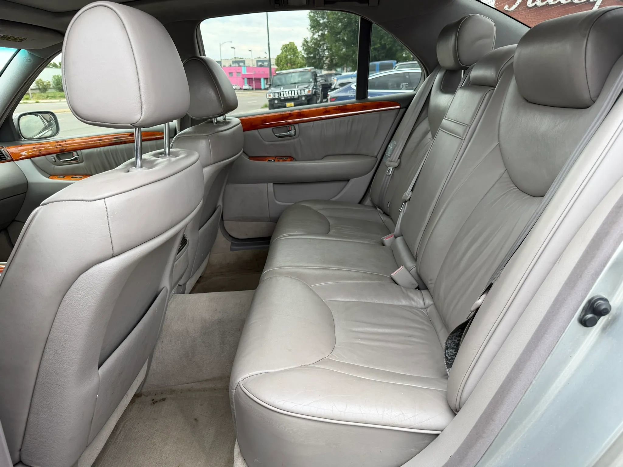 Used 2002 Lexus LS 430 RWD image 13