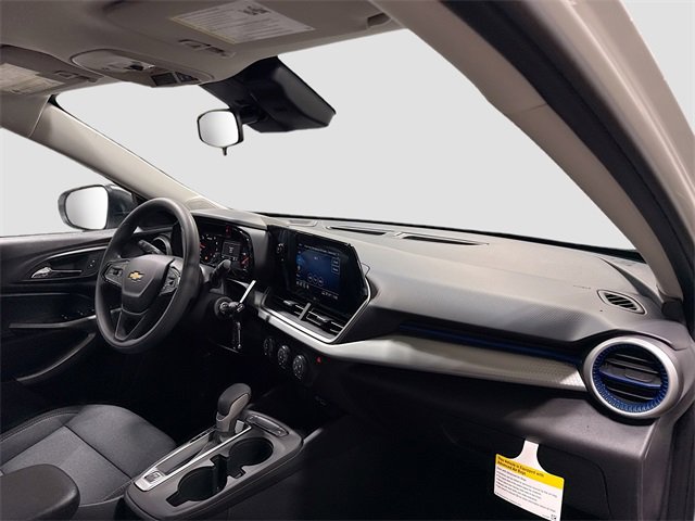 New 2026 Chevrolet Trax LS image 29