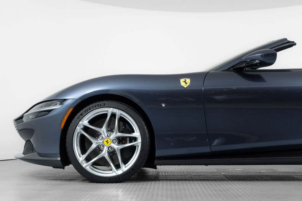 Certified 2024 Ferrari Roma Spider image 13