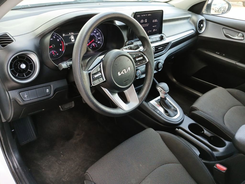 Used 2024 Kia Forte LXS image 10