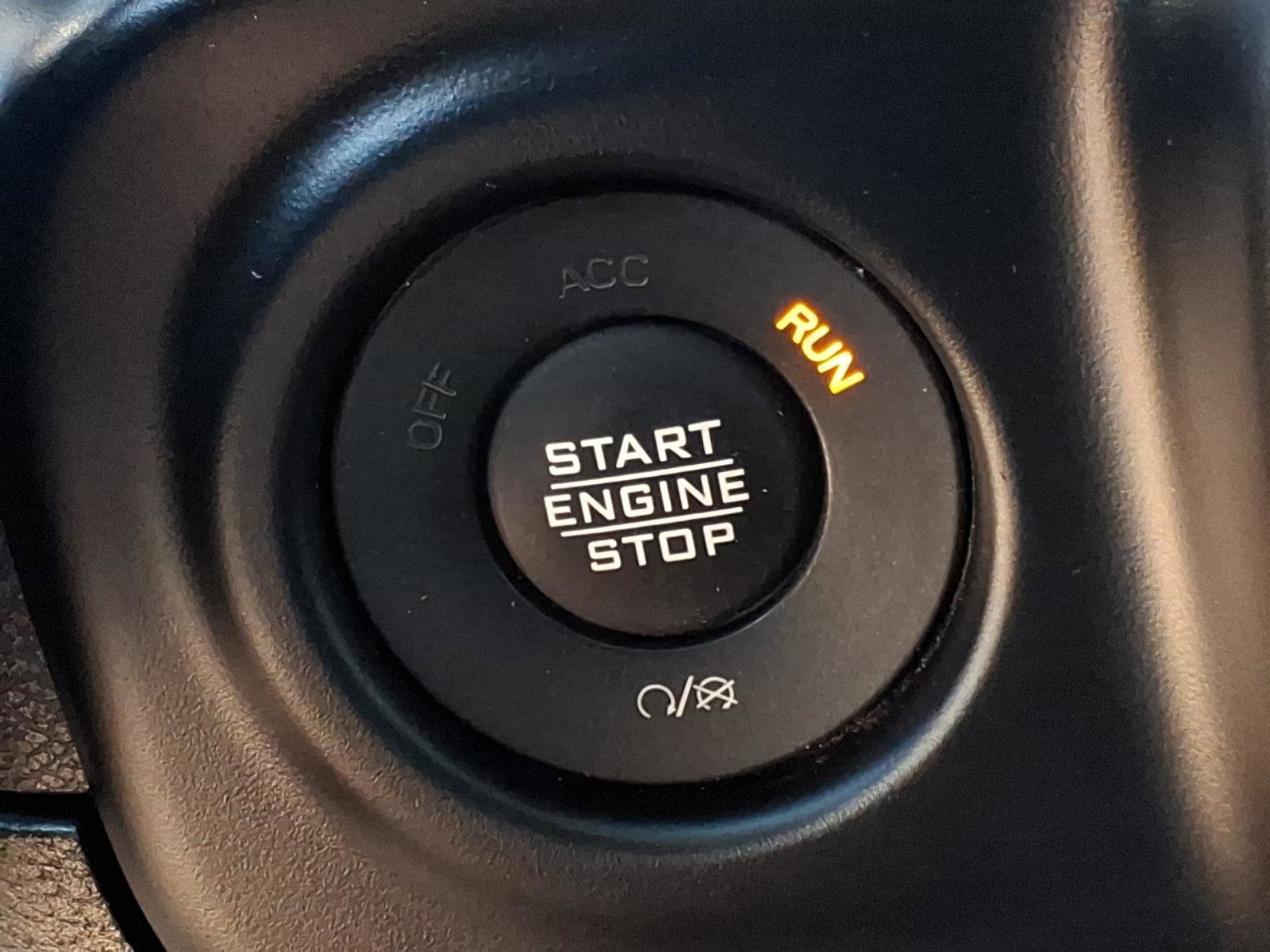 Used 2021 Jeep Wrangler Sport S image 30