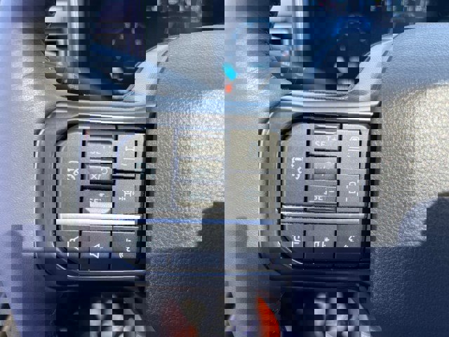 New 2025 Ford F350 Platinum w/ FX4 Off-Road Package image 17