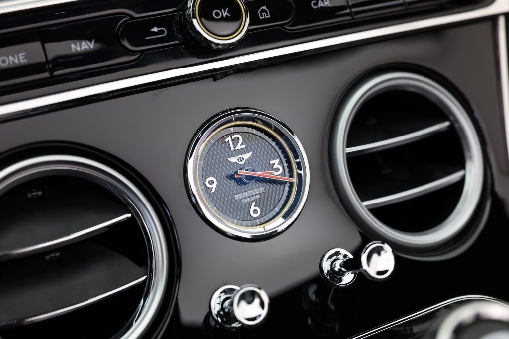 Used 2025 Bentley Continental GTC image 21
