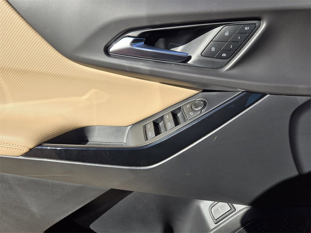 New 2026 Chevrolet Equinox ACTIV w/ Convenience Package III image 12