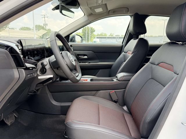 New 2026 Nissan Kicks SR w/ Interior Electronics Package FWD image 16