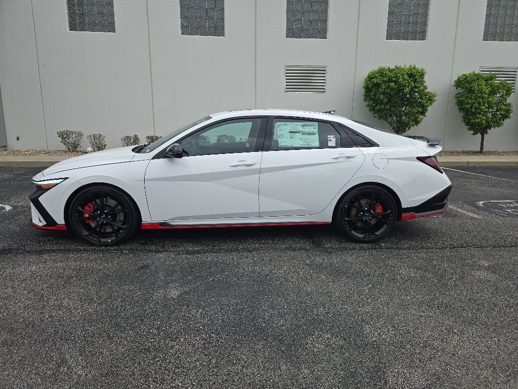 New 2026 Hyundai Elantra N FWD image 4