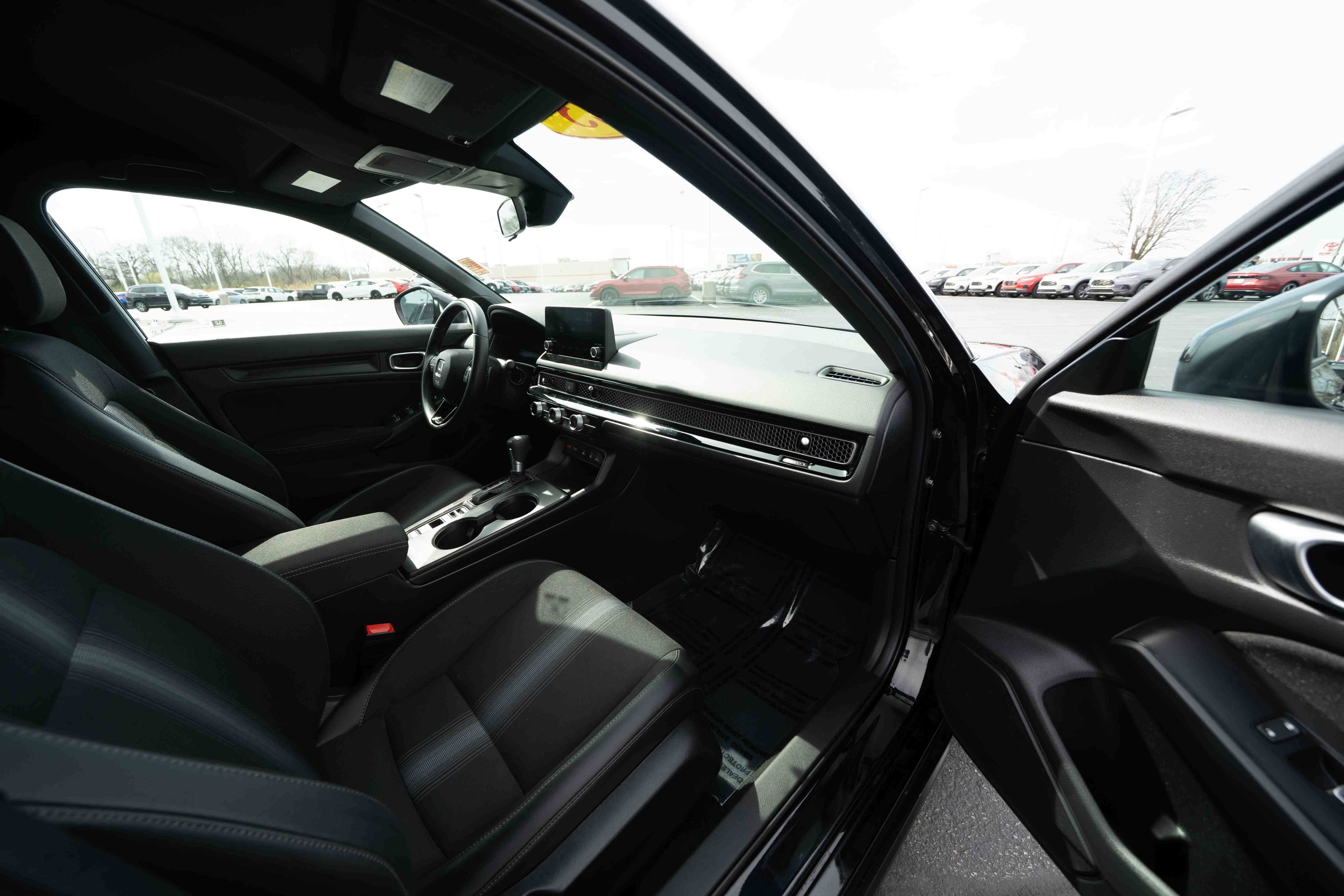 Certified 2025 Honda Civic Sport image 25