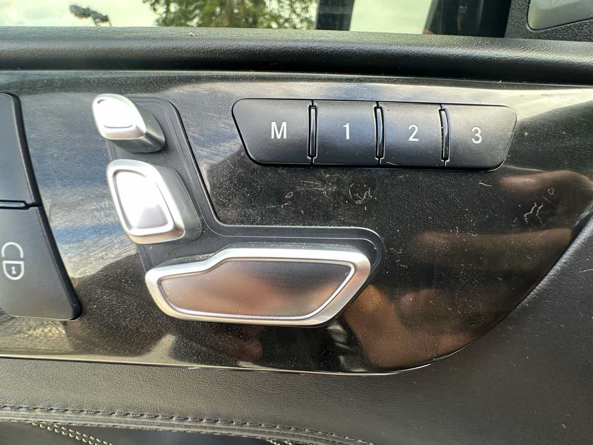 Used 2019 Mercedes-Benz GLS 63 AMG 4MATIC w/ AMG Night Styling Package image 29