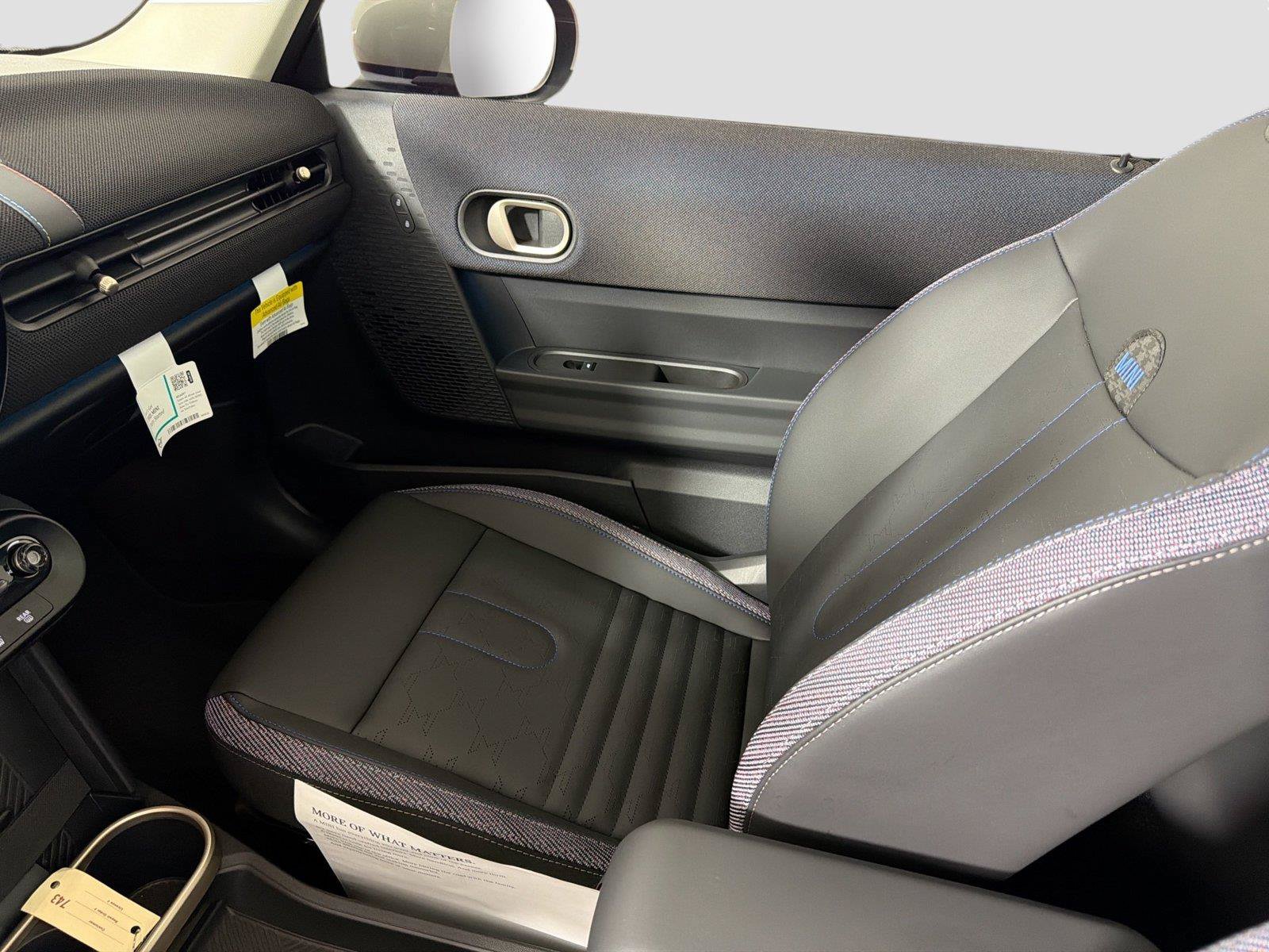 New 2026 MINI Cooper 2-Door Hardtop FWD image 23