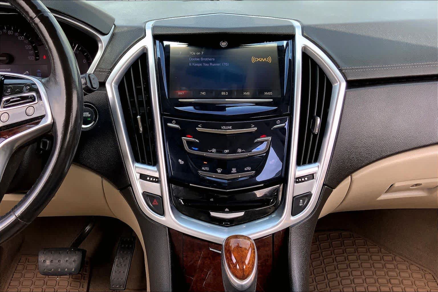 Used 2013 Cadillac SRX Luxury FWD image 7