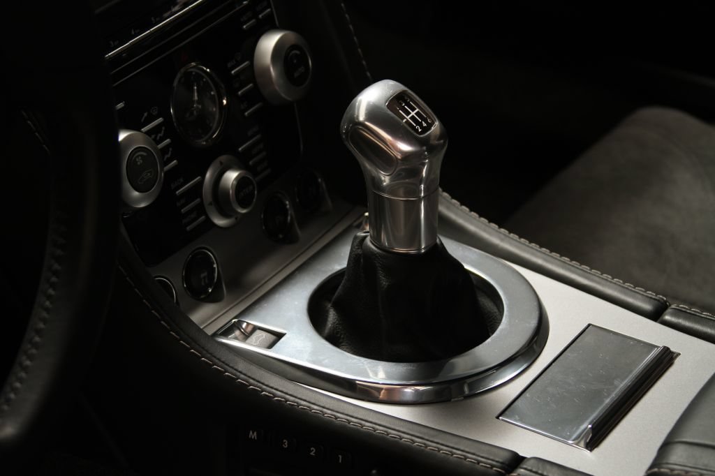 Used 2009 Aston Martin DBS Coupe RWD image 79