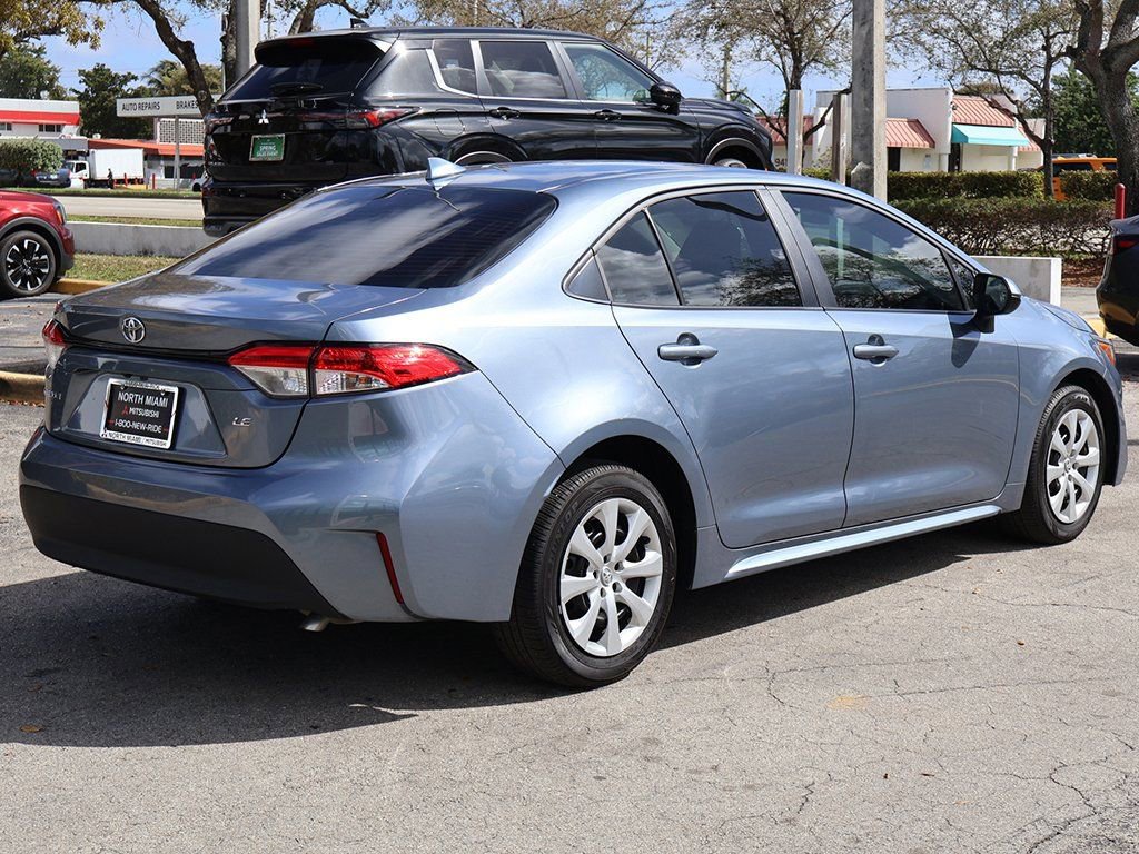 Used 2024 Toyota Corolla LE image 7