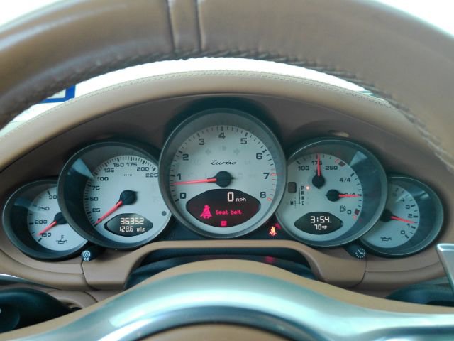 Used 2010 Porsche 911 Turbo image 29