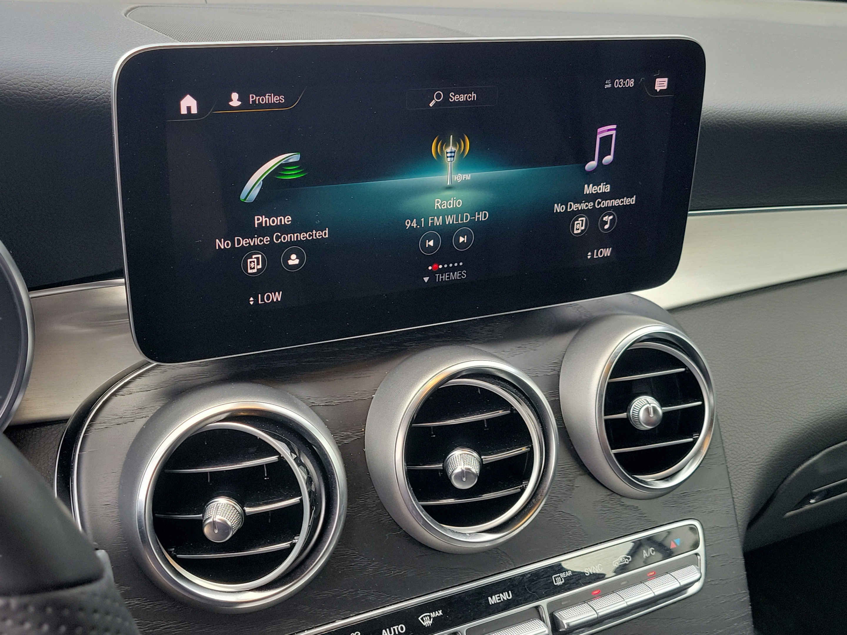 Used 2022 Mercedes-Benz GLC 300 image 26
