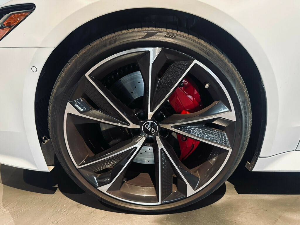 Used 2023 Audi RS 7 Sportback AWD/4WD image 28