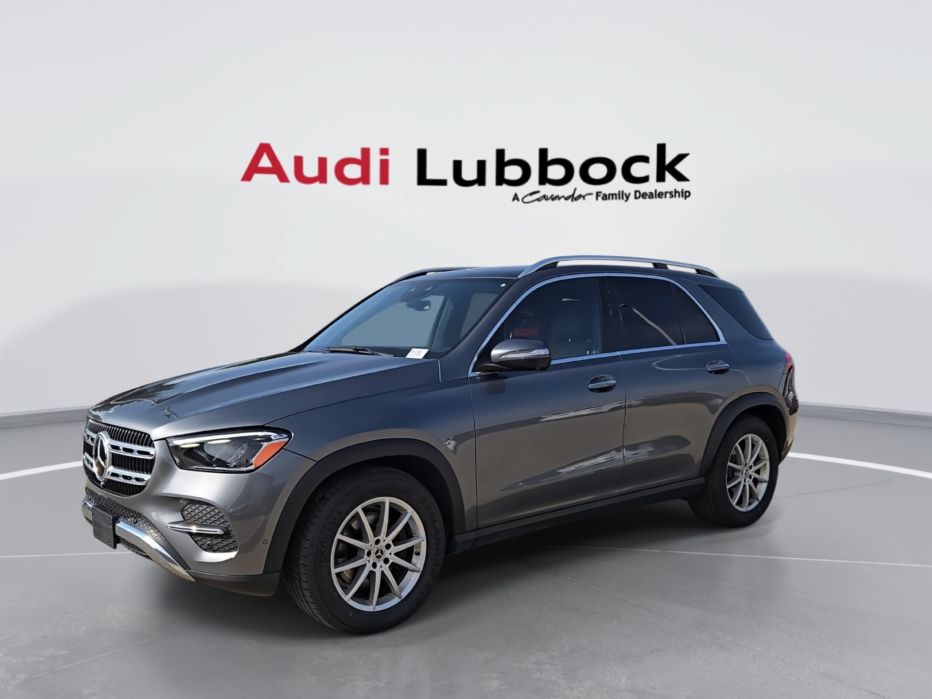 Used 2025 Mercedes-Benz GLE 350 4MATIC image 4