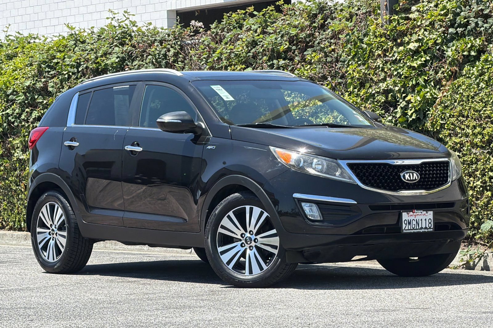 Used 2015 Kia Sportage EX AWD/4WD image 2