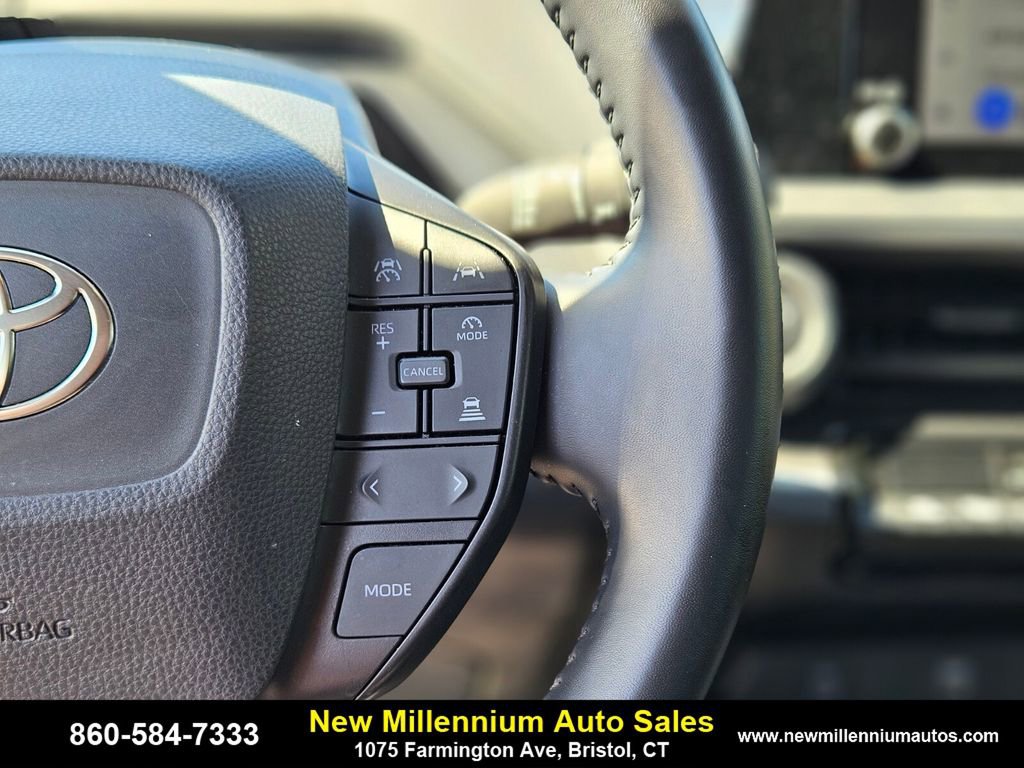 Used 2024 Toyota Prius LE image 26