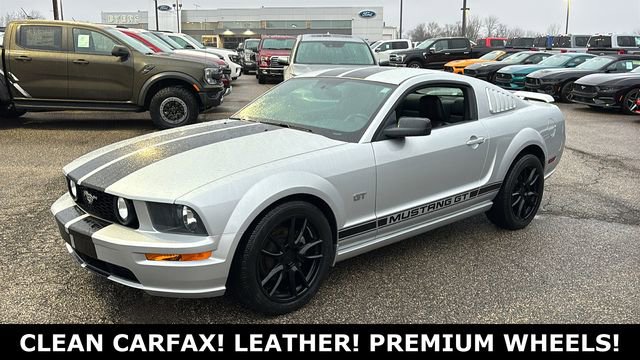 Used 2005 Ford Mustang GT Premium image 33