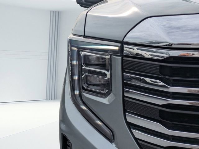 Used 2025 GMC Sierra 1500 SLT image 8