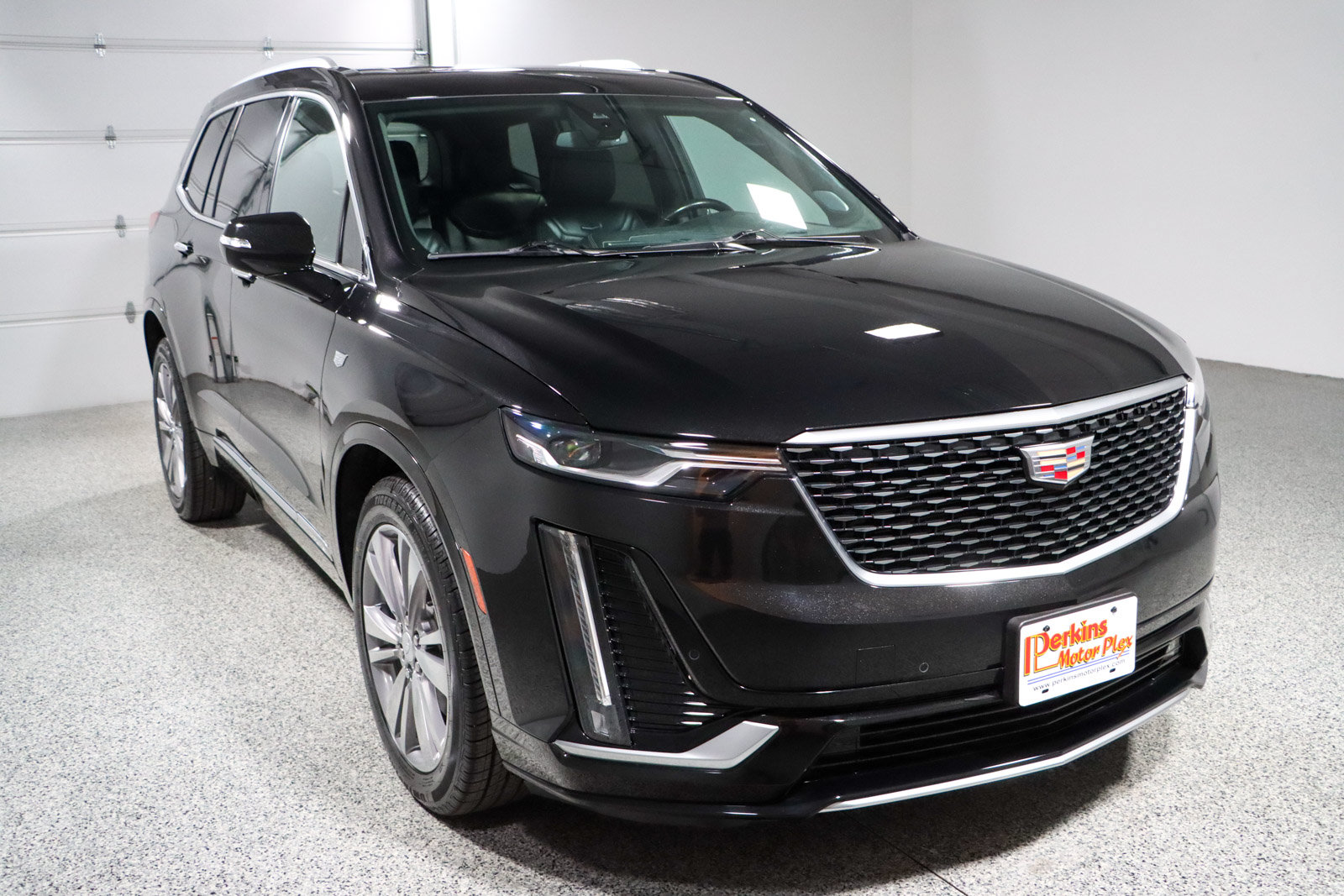 Used 2024 Cadillac XT6 Premium Luxury AWD/4WD image 5
