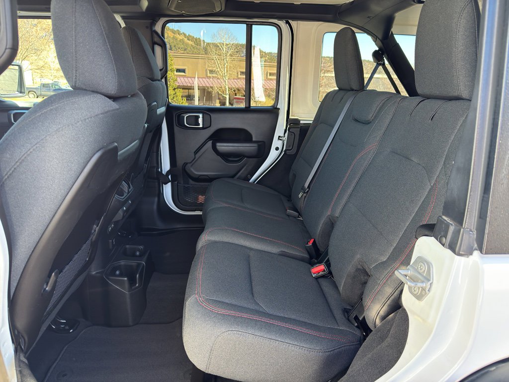 Used 2025 Jeep Wrangler Unlimited Rubicon image 13