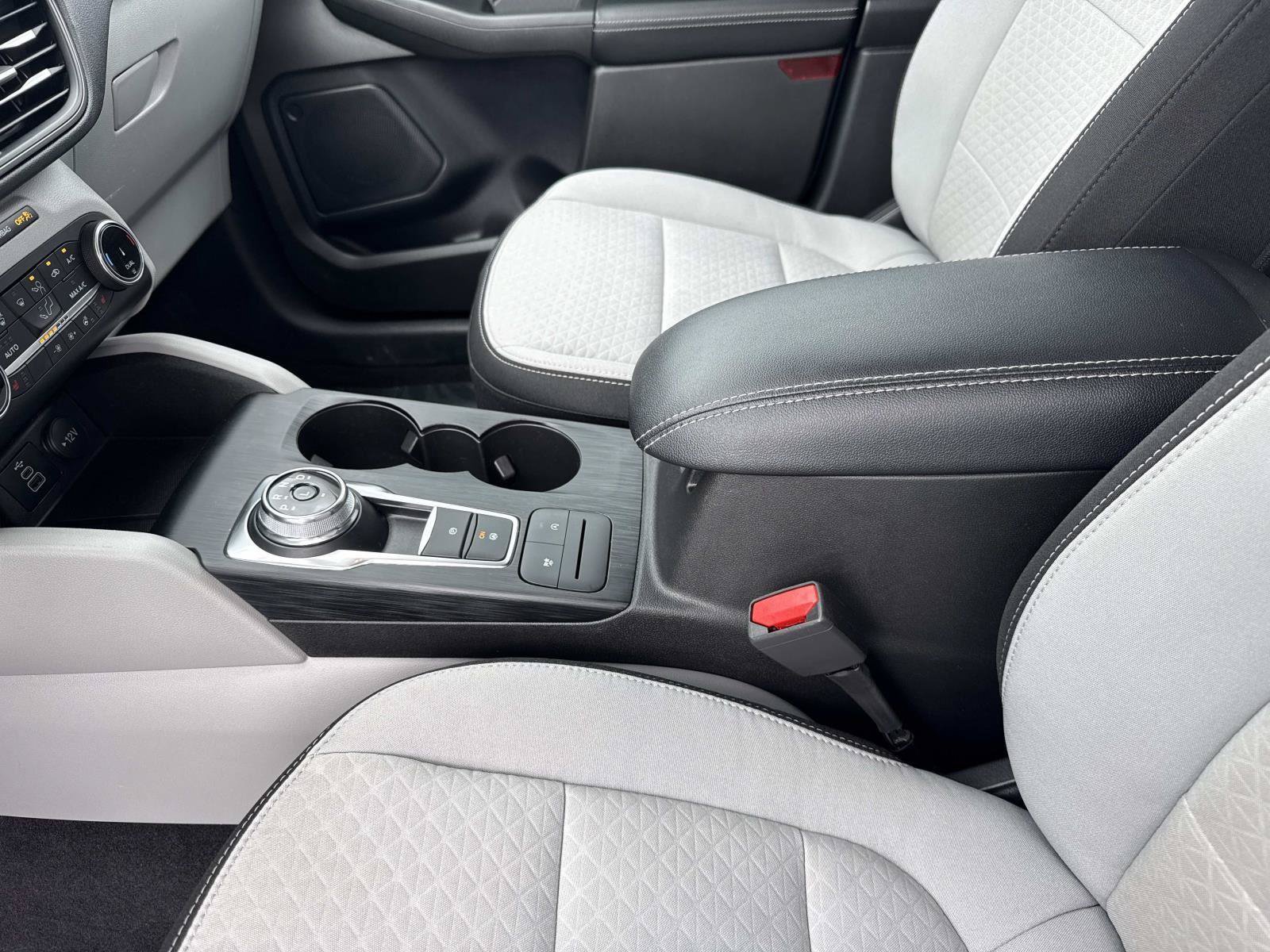 Used 2024 Ford Escape Active w/ Cold Weather Package FWD image 15