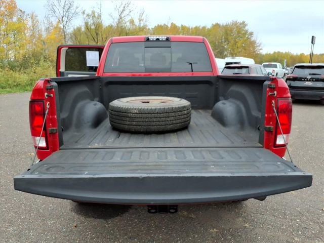 Used 2018 RAM 2500 SLT w/ Luxury Group image 8