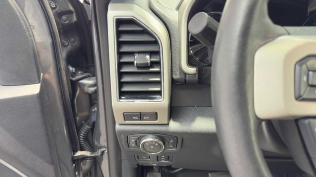 Used 2021 Ford F250 Lariat AWD/4WD image 27