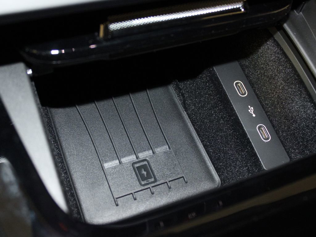 Certified 2026 Porsche Cayenne Coupe image 30